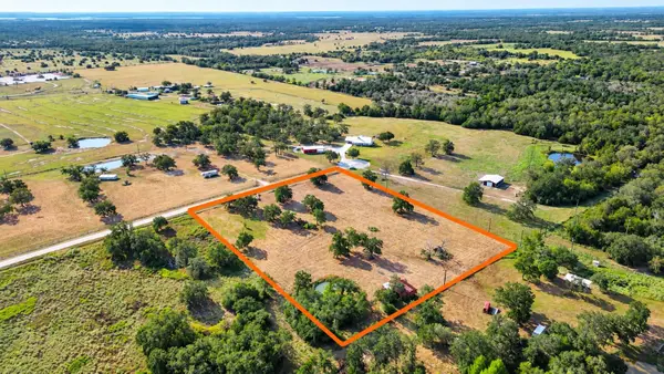 464 Bria Bnd, Caldwell, TX 77836