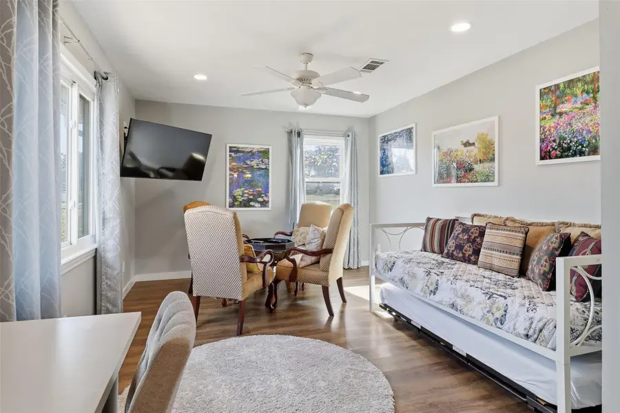 2102 Belaire Dr, Granite Shoals, TX 78654 - Image #3