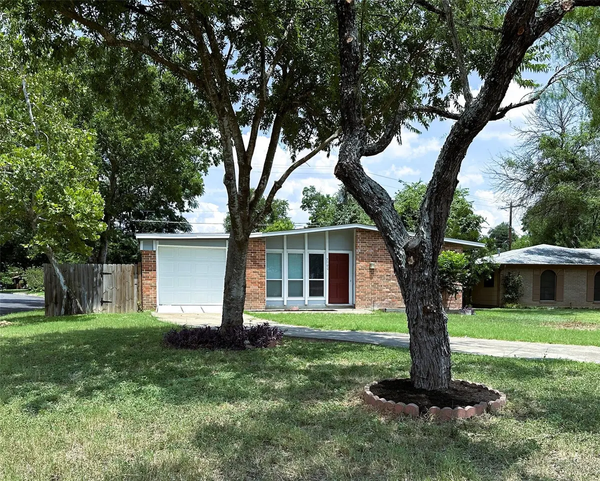 7000 Bryn Mawr Cv, Austin, TX 78723 - Image #1
