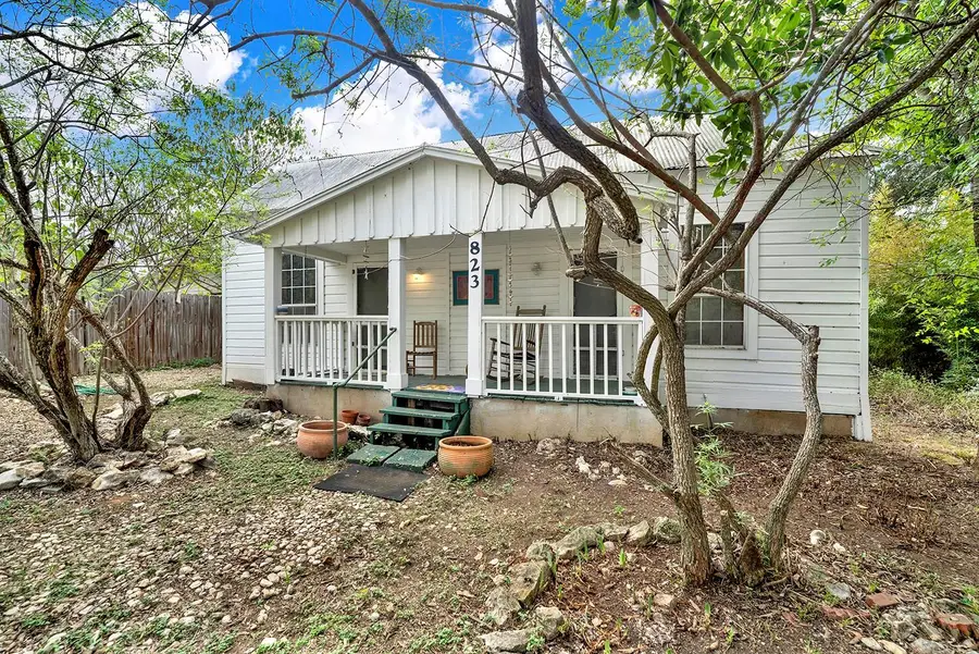 823 Midway St, San Marcos, TX 78666 - #2