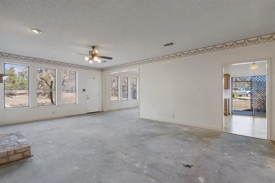 9702 Murmuring Creek Dr, Austin, TX 78736 - Image #3