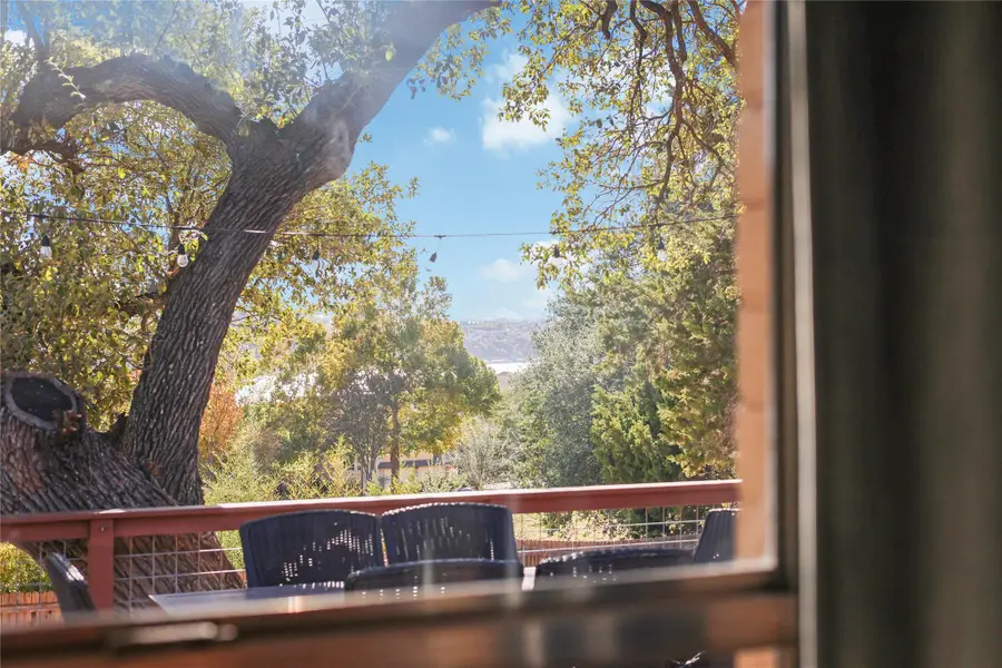 18501 Lakehead Cir, Point Venture, TX 78645 - Image #3