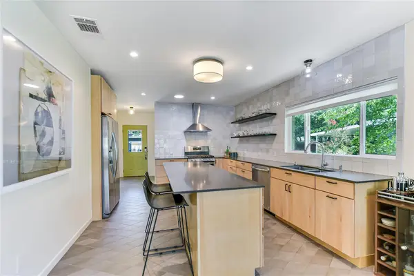 3004 Breeze Ter, Austin, TX 78722