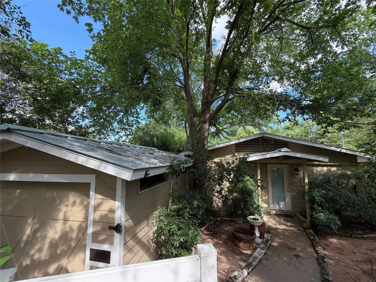 4907 W Market Dr, Austin, TX 78731 - #1