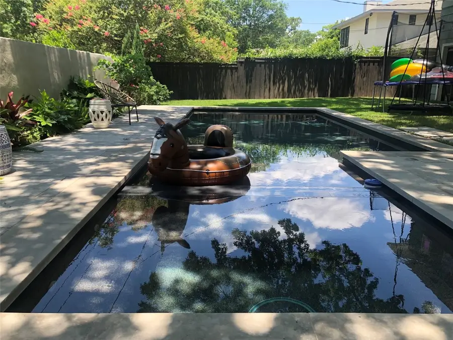 2416 Vista Ln, Austin, TX 78703 - Image #3