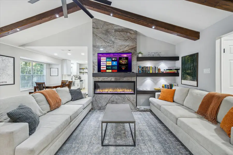 10414 Quail Ridge Dr, Austin, TX 78758 - Image #2