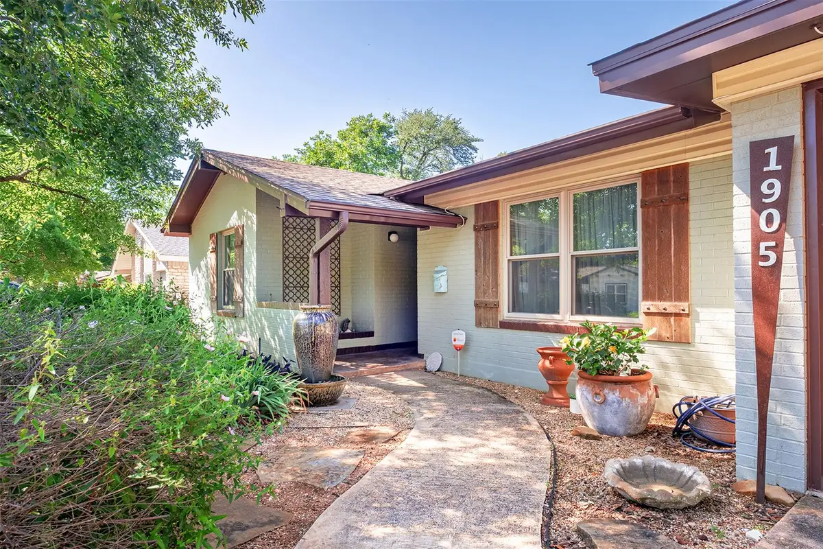 1905 Vallejo St, Austin, TX 78757 - #1