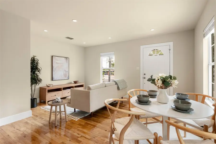 500 Denson Dr, Austin, TX 78752 - #2