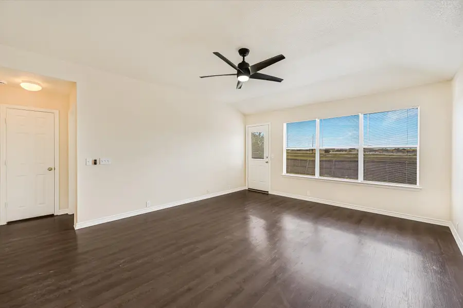 14521 Gurneys Eagle Dr, Elgin, TX 78621 - #3