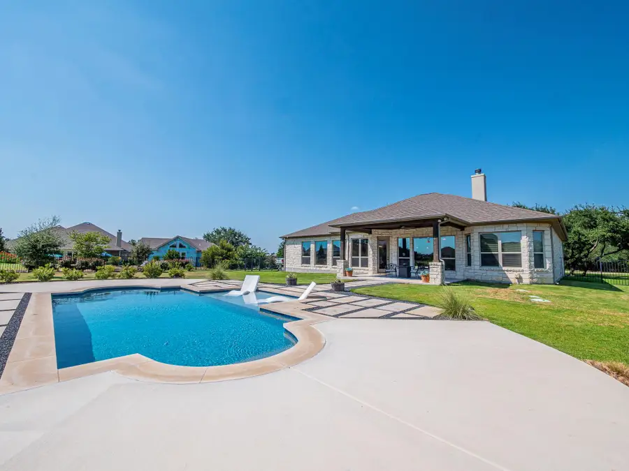 108 Buffalo Speedway, Liberty Hill, TX 78642 - Image #3
