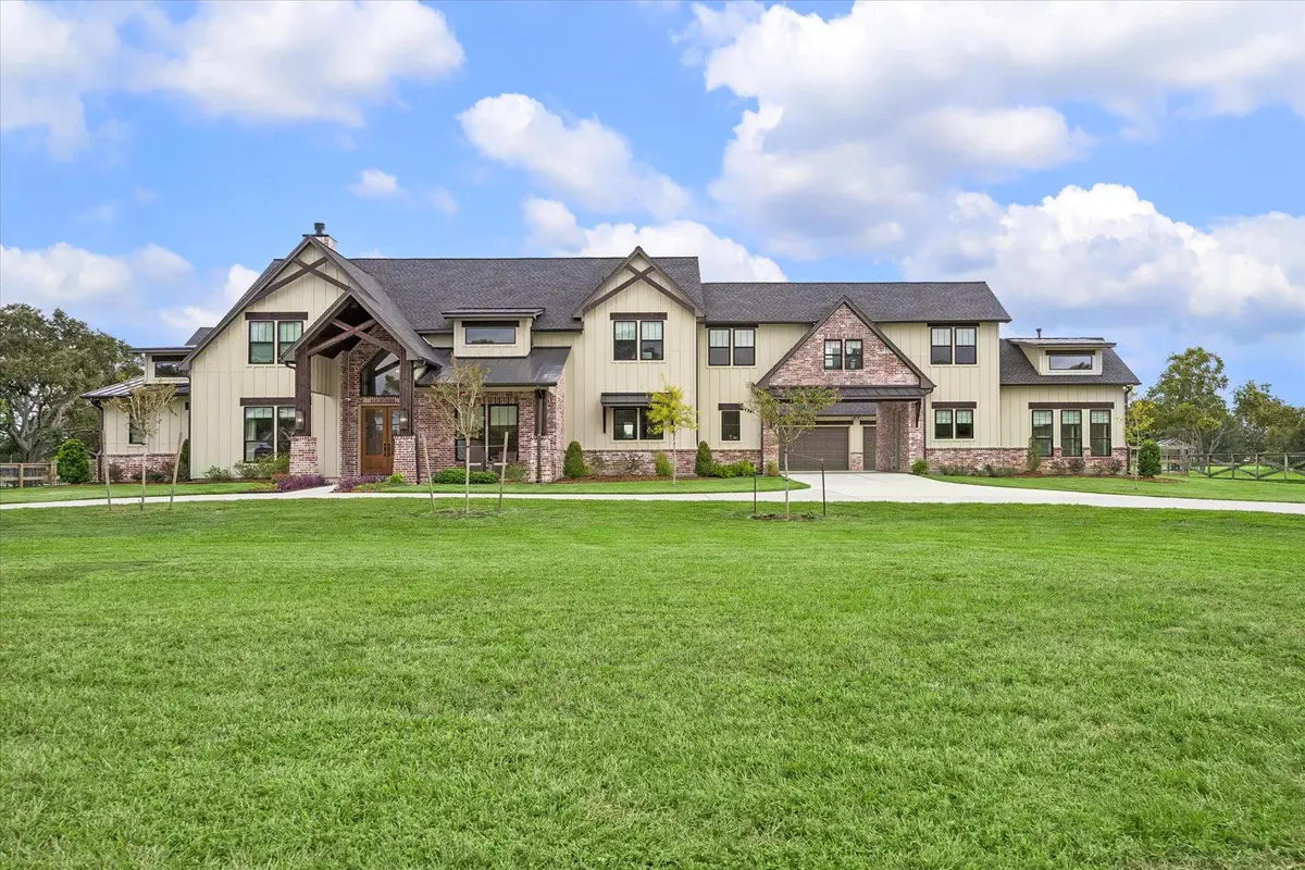 301 W Viejo Dr, Friendswood, TX 77546 - #1