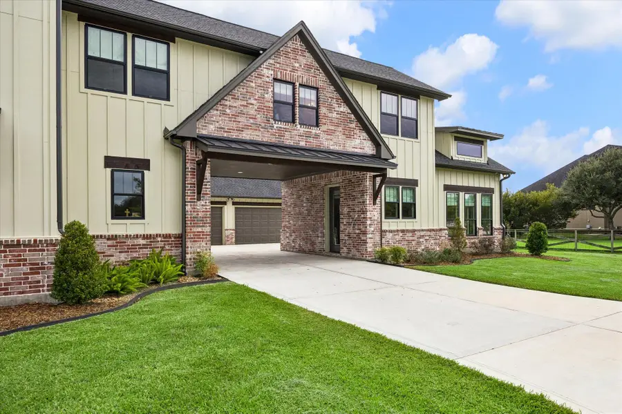 301 W Viejo Dr, Friendswood, TX 77546 - #2
