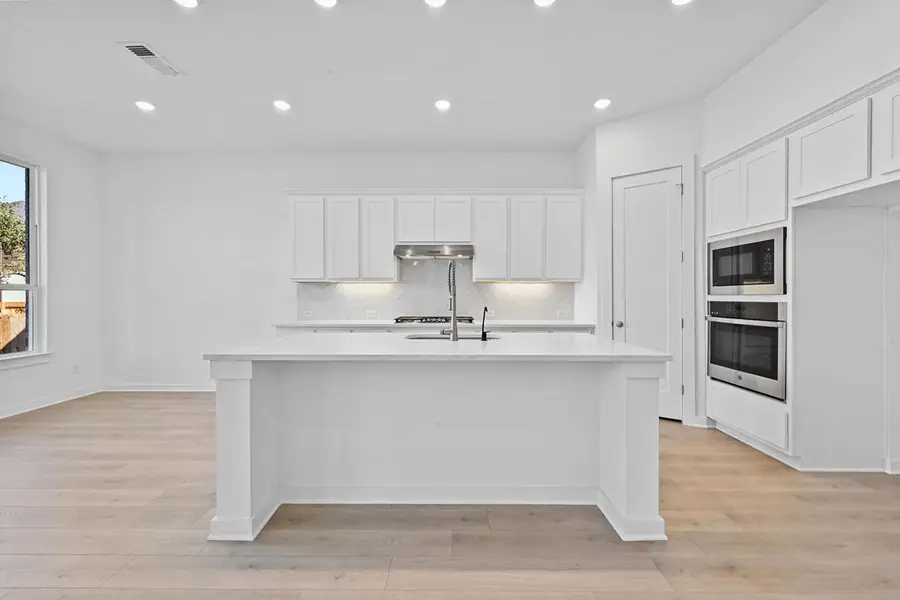 132 White Magnolia Cv, Georgetown, TX 78628 - Image #3