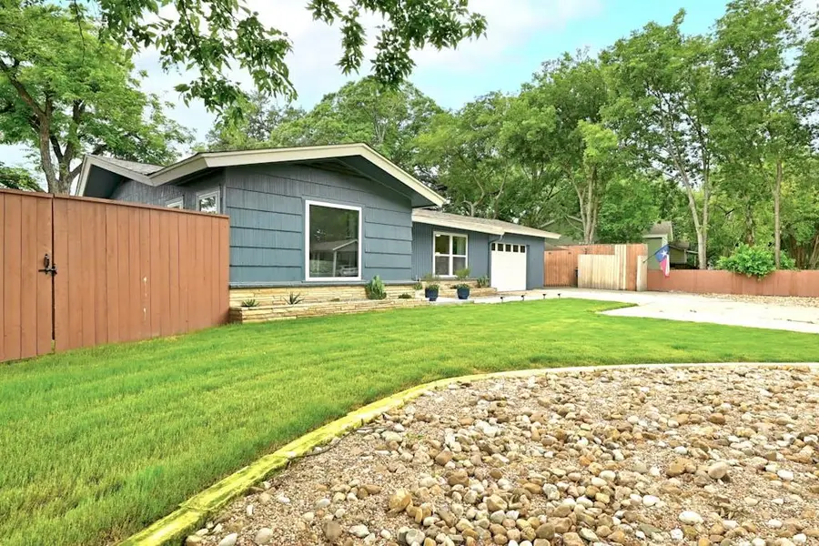 5700 Avenue G, Austin, TX 78752 - #2
