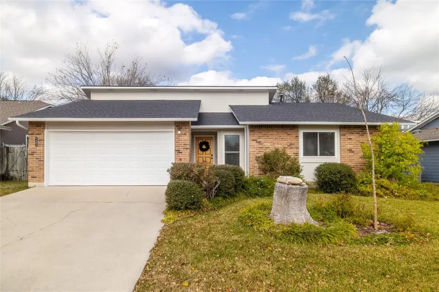 1402 Wayne Dr, Round Rock, TX 78664 - Image #3