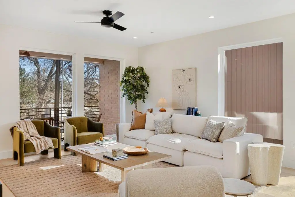 3530 Gonzales St #A, Austin, TX 78702 - #1
