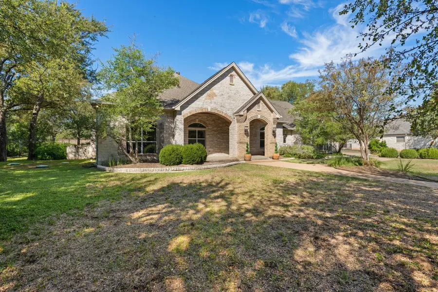 701 Highland Spring Ln, Georgetown, TX 78633 - #3