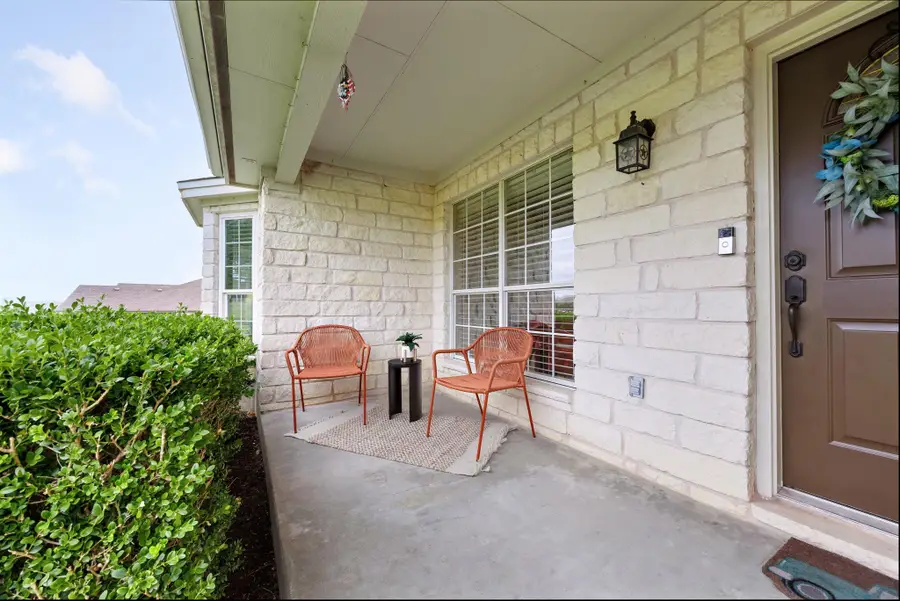 111 Lookout Cir, Hutto, TX 78634 - Image #3