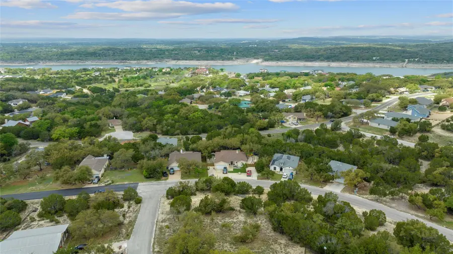 21512 Perry Cove, Lago Vista, TX 78645 - Image #3