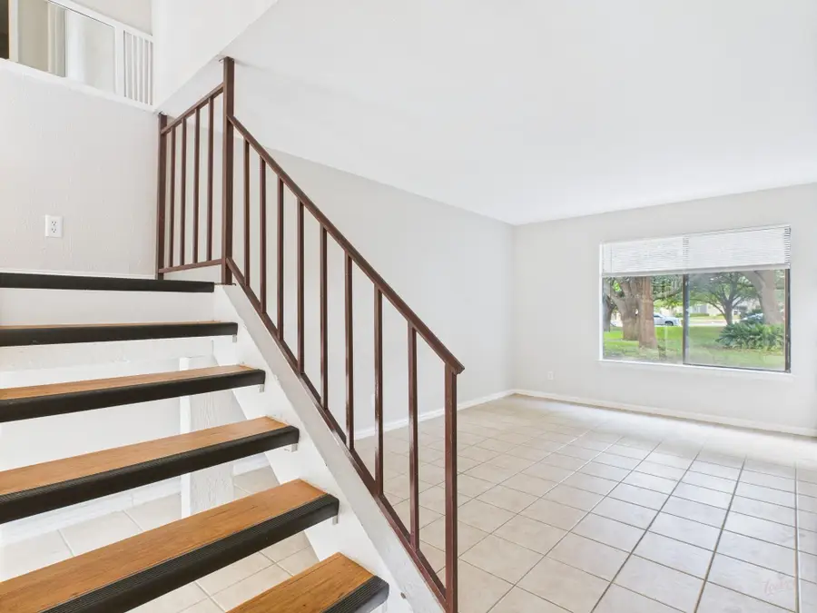 9520 Quail Village Ln, Austin, TX 78758 - Image #2