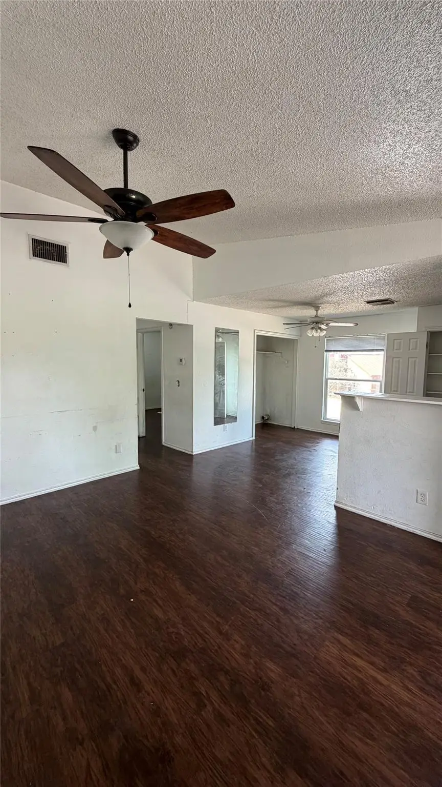 8201 Riverstone Dr, Austin, TX 78724 - Image #3