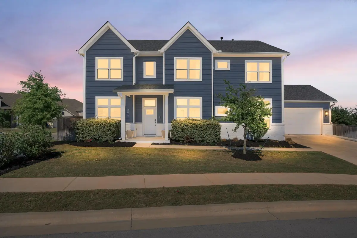 202 Smoke Tree Cir, Dripping Springs, TX 78620 - #1