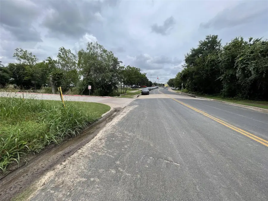904 Battle Bend Blvd, Austin, TX 78745 - #3