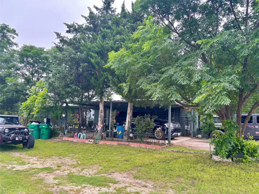 400 S Elliott St, Thorndale, TX 76577 - #3