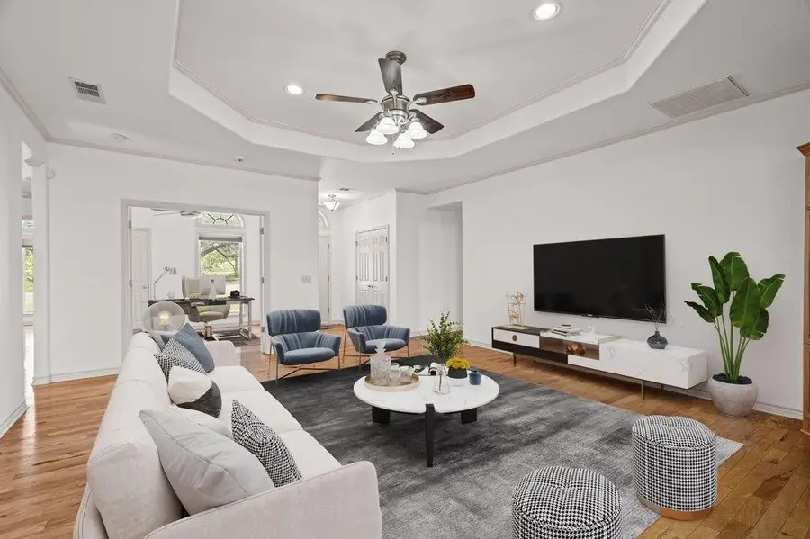 1703 Wofford Dr, Burnet, TX 78611 - #2