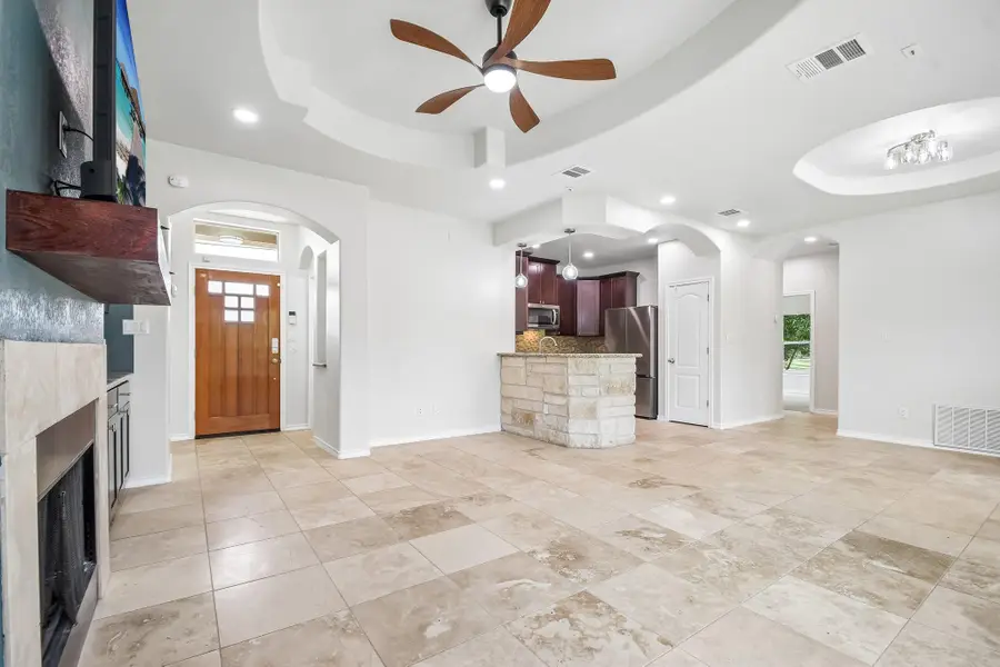 20800 Ridgeview Rd, Lago Vista, TX 78645 - #2