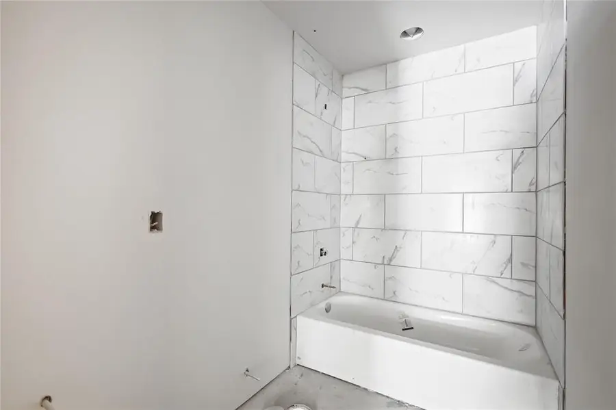 116 Otani Ct, Bastrop, TX 78602 - #2