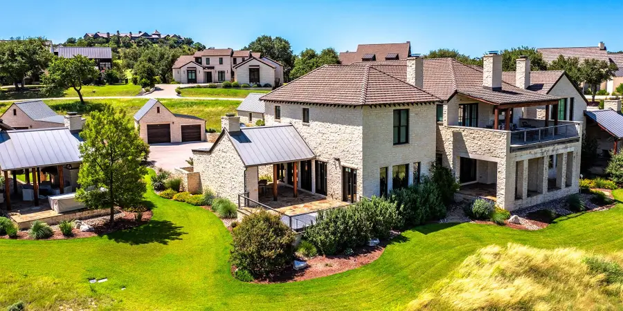 174 Putting Park Dr, Fredericksburg, TX 78624 - Image #2