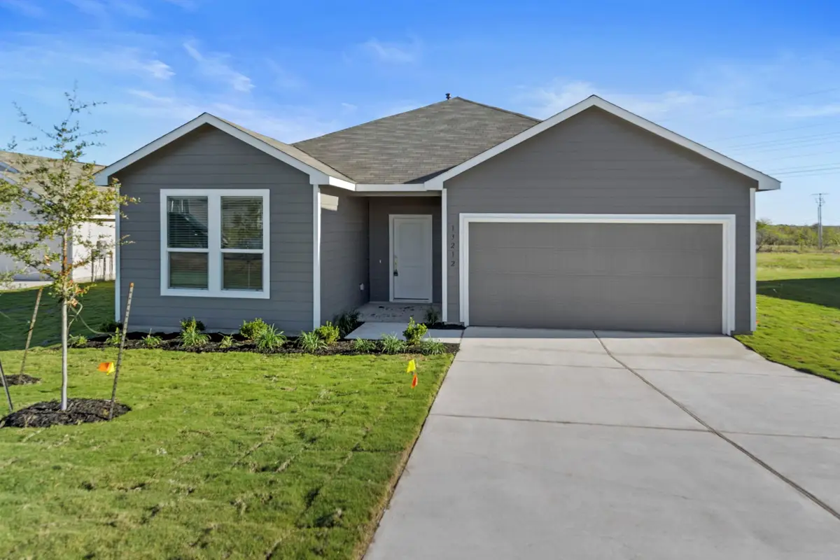 13212 Eastland Dr, Mustang Ridge, TX 78610 - Image #1