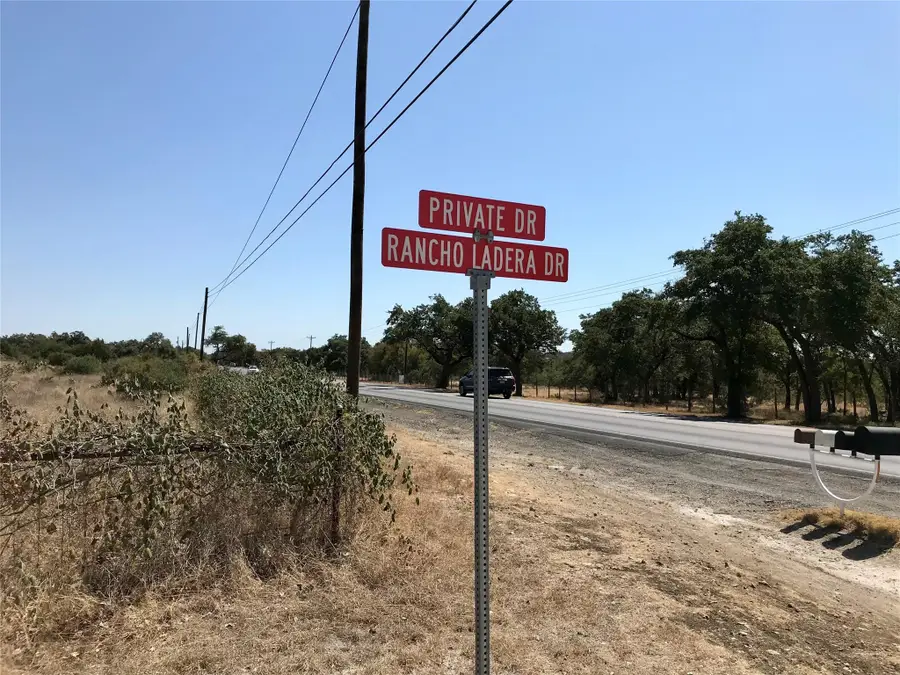 970 32, San Marcos, TX 78666 - Image #2