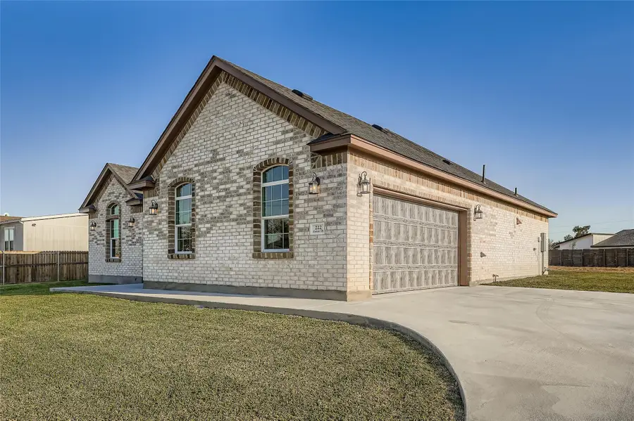 222 Arosa Dr, Elgin, TX 78621 - Image #3