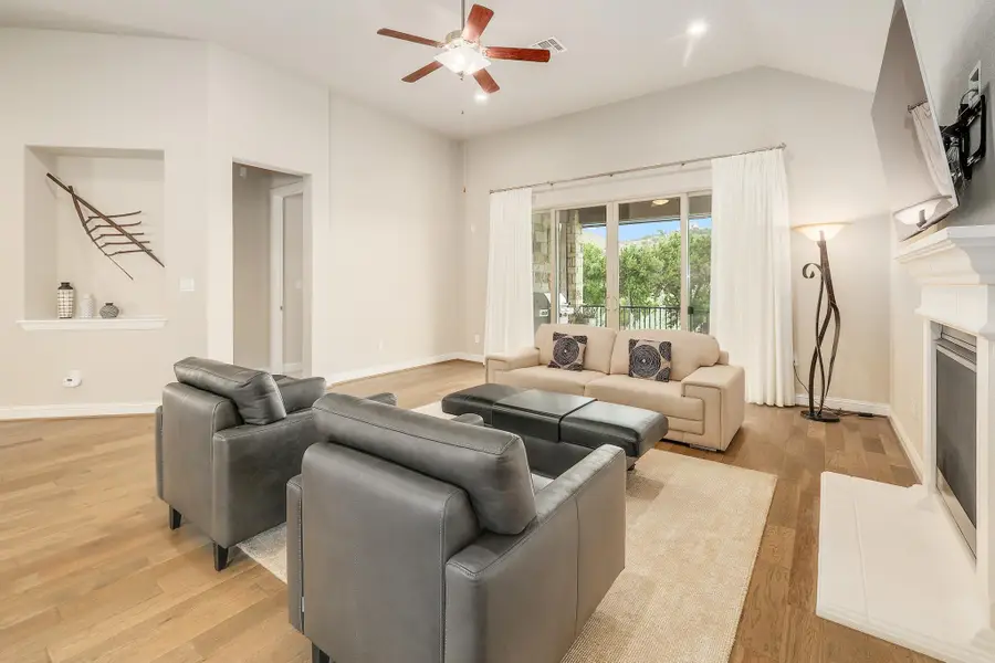 512 Summer Wilson Cv, Austin, TX 78738 - #2