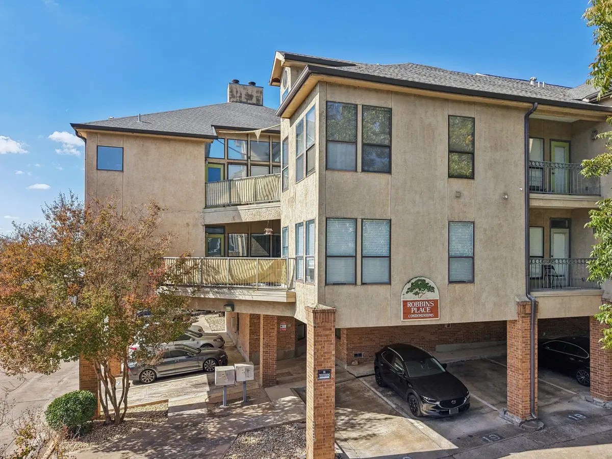 1910 Robbins Pl #301, Austin, TX 78705 - Image #1