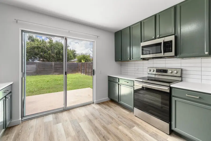 1428 Poppy Seed Ln, Austin, TX 78741 - #3