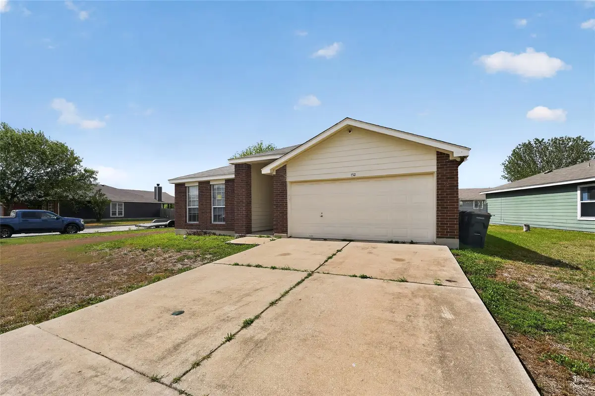 152 Eagle Dr, Luling, TX 78648 - #1