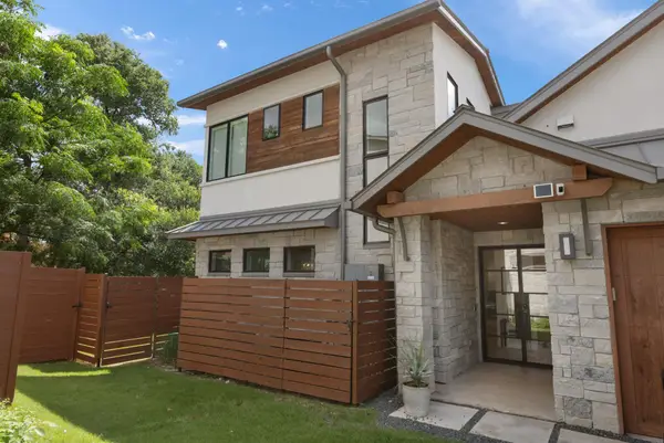 901 Bouldin Ave #A, Austin, TX 78704