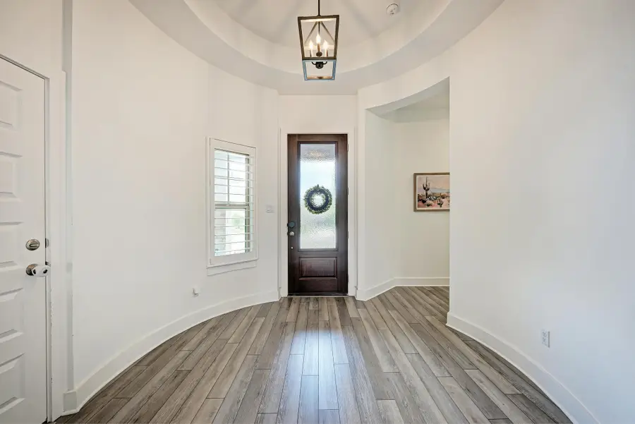 548 Elm Green St, Hutto, TX 78634 - #2