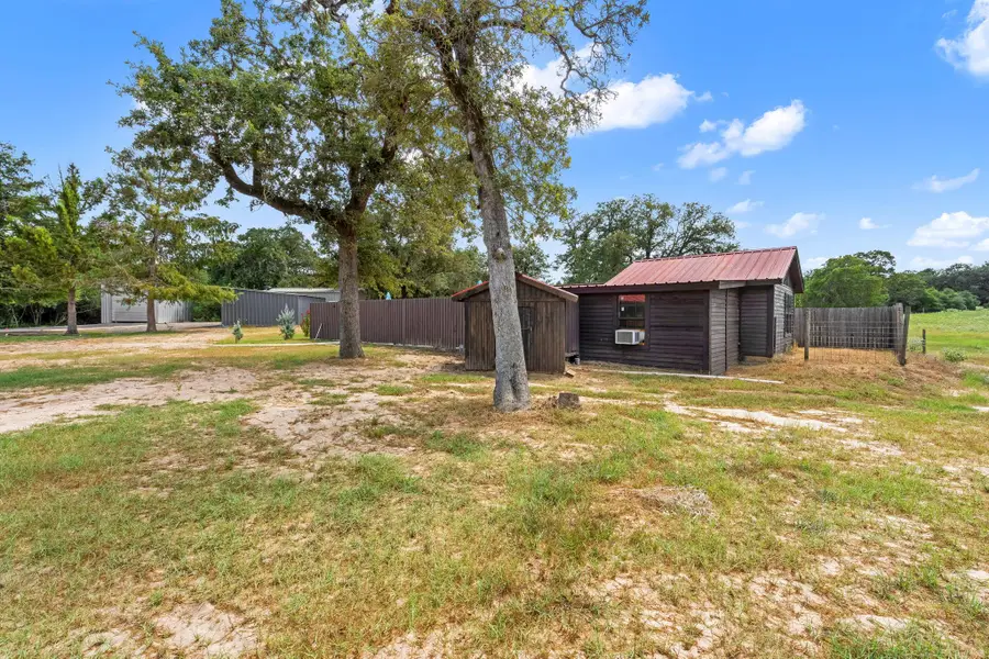 206 22 Hills Rd, Gause, TX 77857 - #3