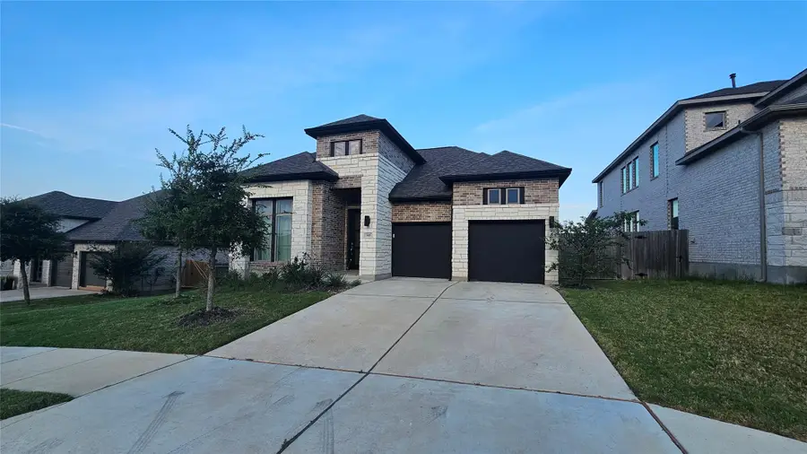 145 Cyrus Milton Dr, Buda, TX 78610 - #2