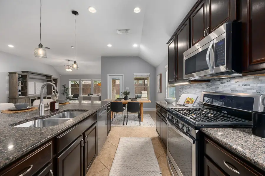 2041 Elaina Loop, Leander, TX 78641 - Image #2