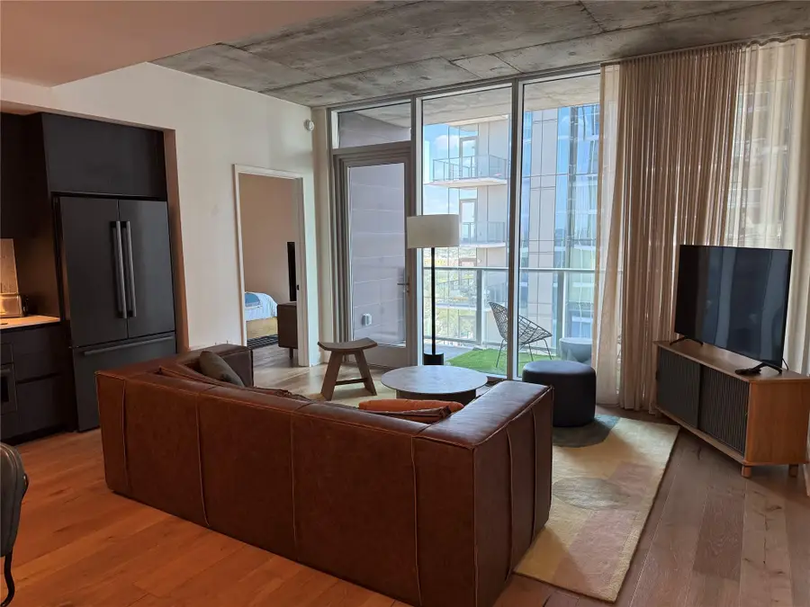 48 E East Ave #2509, Austin, TX 78701 - Image #3