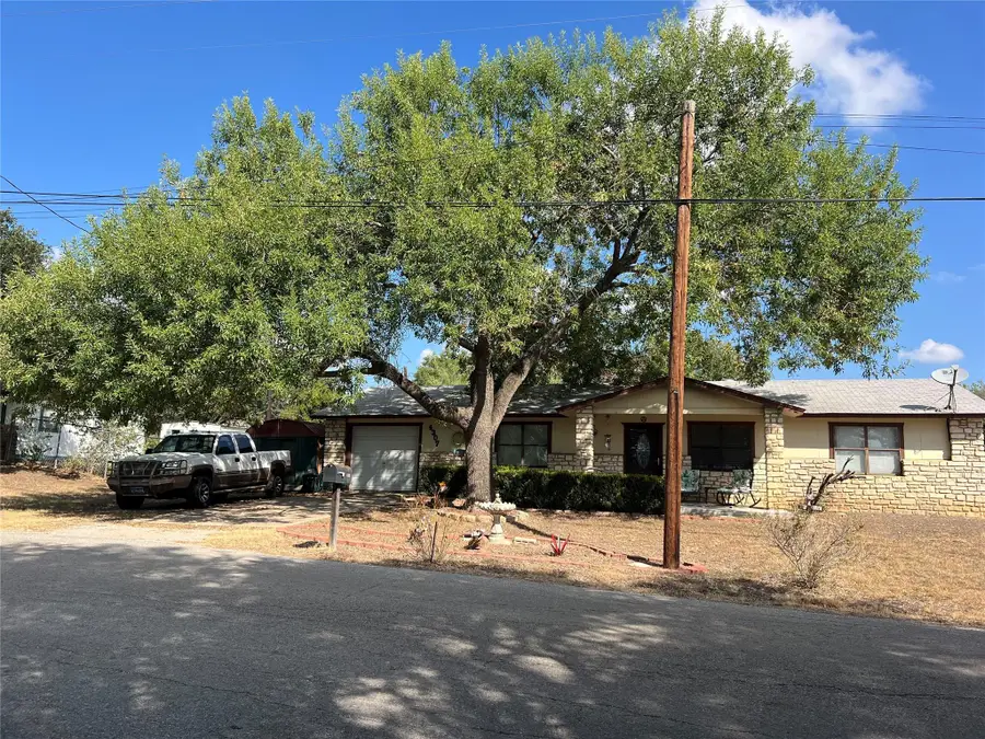 4307 Cottonwood Dr, Cottonwood Shores, TX 78657 - Image #2