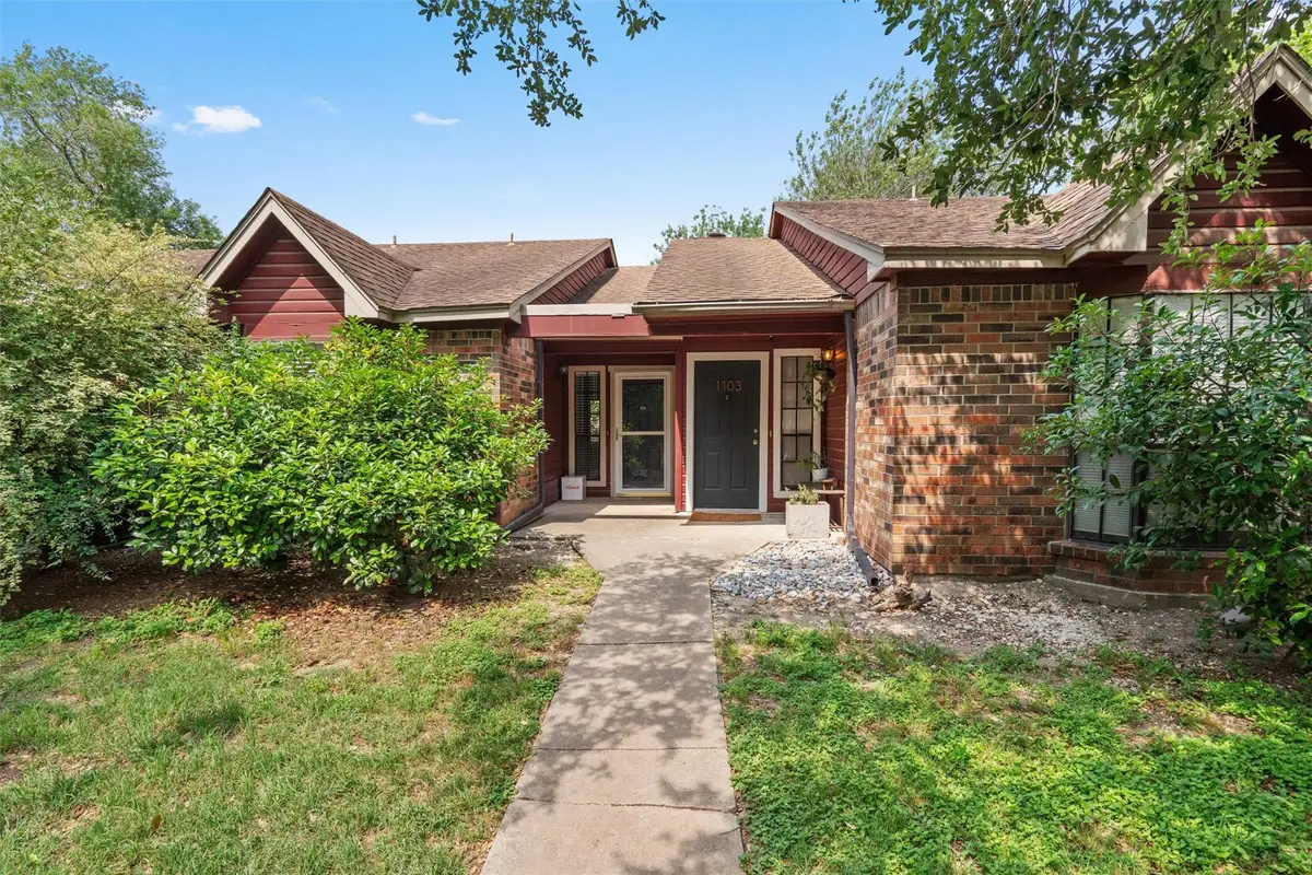 1601 Farodr #1102, Austin, TX 78741 - Image #1