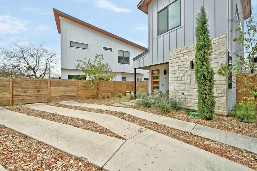 201 Tillery Sq #2, Austin, TX 78702 - #2