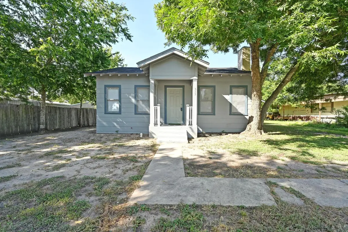 513 San Marcos Highway, Luling, TX 78648 - Image #1