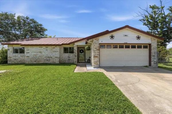 102 Lambs Trl, Buda, TX 78610